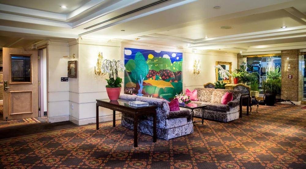 Olyver Hotel